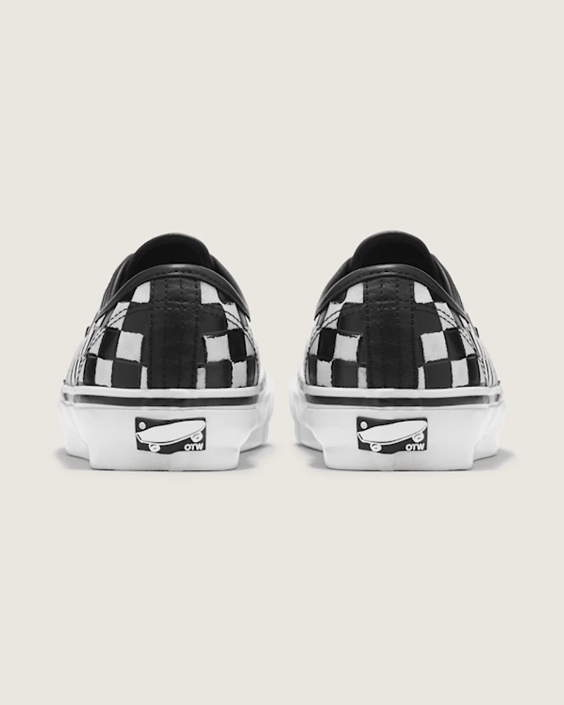 OTW Leather Checkerboard Authentic 44 Vibram