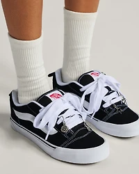 Vans Waffle Shop Bold and Bloom Shoe Charm Set