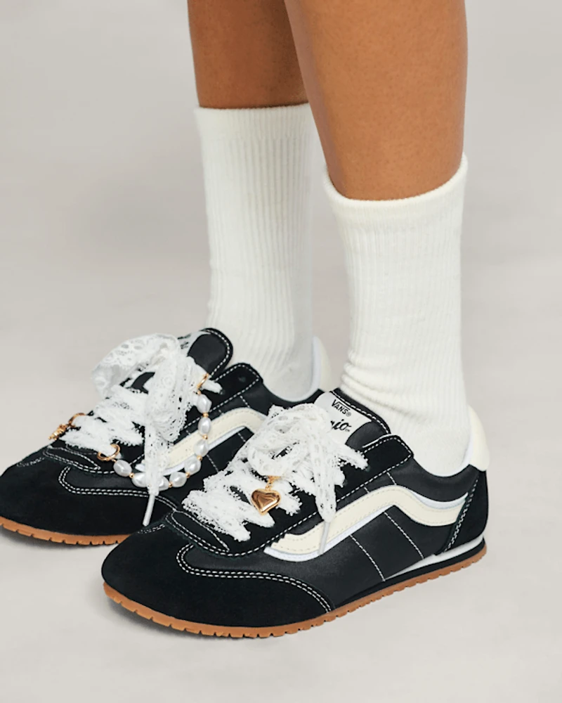 Vans Pearl and Lace Shoe Charm Set