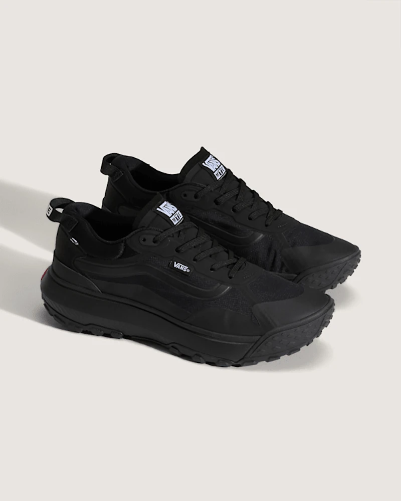 Crosspath Shoe