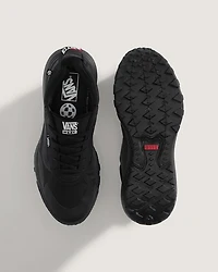 Crosspath Shoe