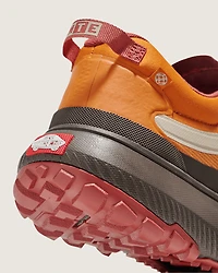 Crosspath Shoe