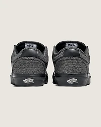 Skate Chukka Low Sidestripe Shoe
