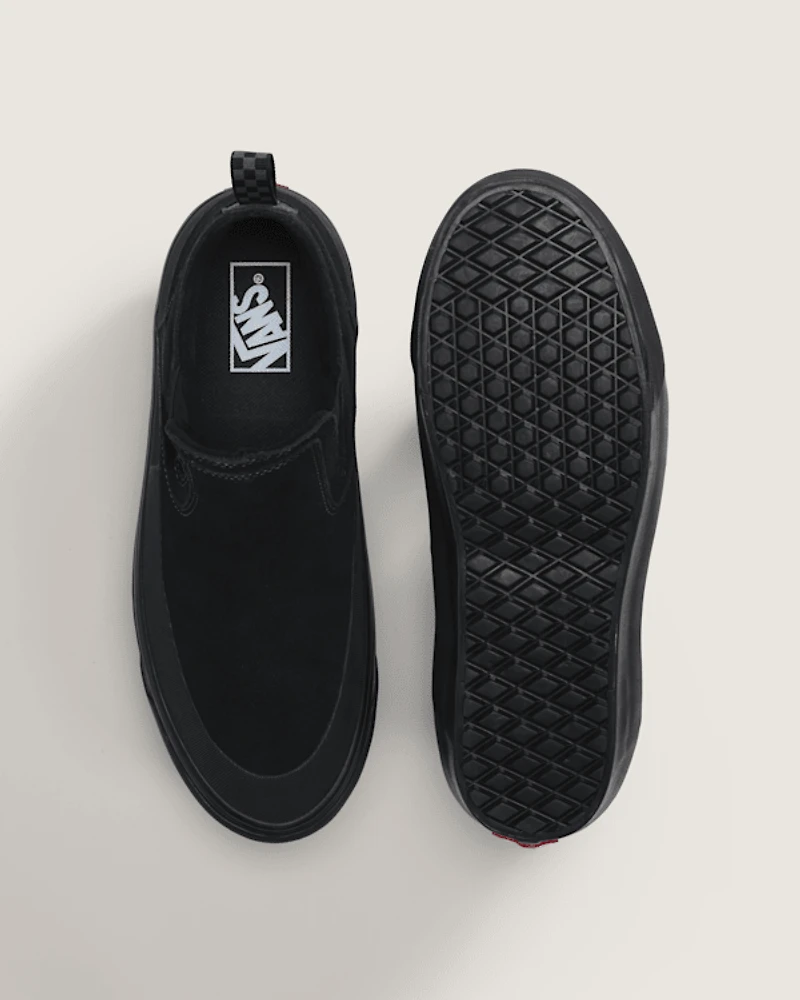 Mid-Slip Insulated Shoe