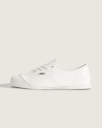 OTW by Vans X S.R. STUDIO. LA. CA. Authentic 44 Prima