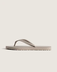 Makena Sandal