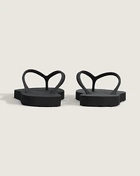 Womens Makena Sandal