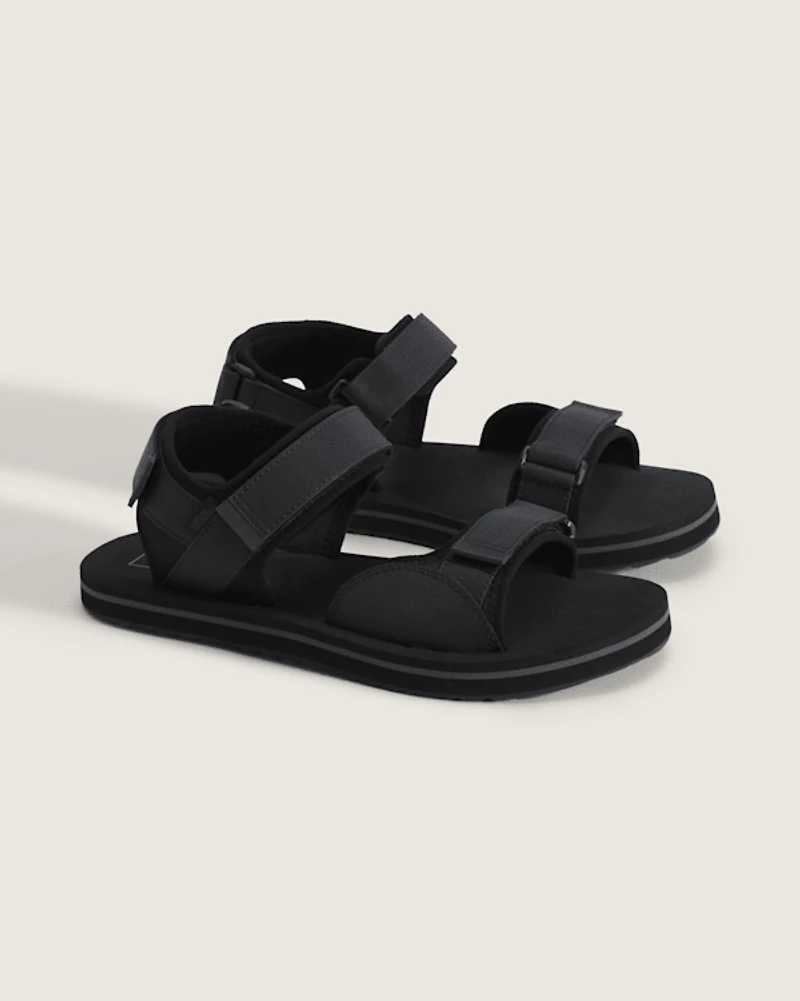 Tri-Lock Sandal