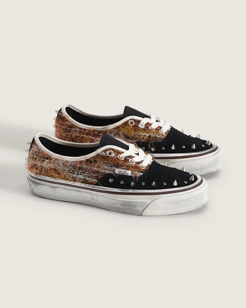 Premium Authentic 44 Shoe