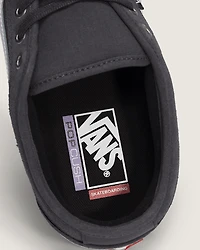 Skate Chukka Low Sidestripe Shoe