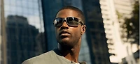 Oakley Man Steel