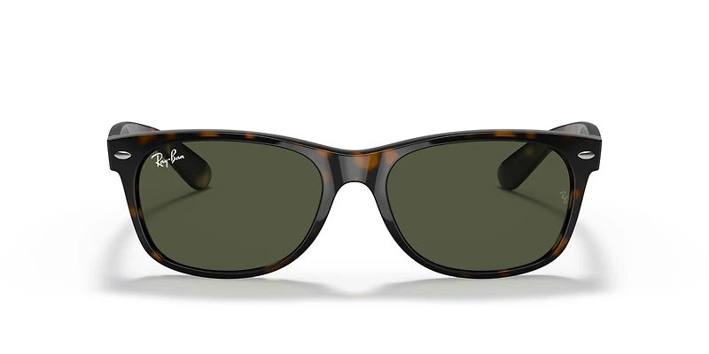 RB2132 New Wayfarer Classic