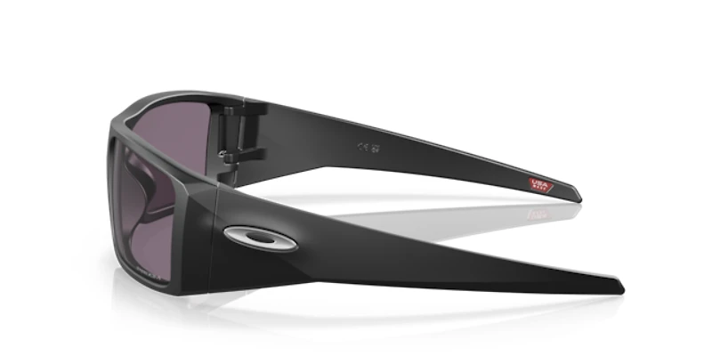 Oakley Man Matte Black