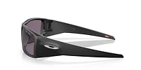 Oakley Man Matte Black