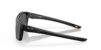Oakley Man Matte Black