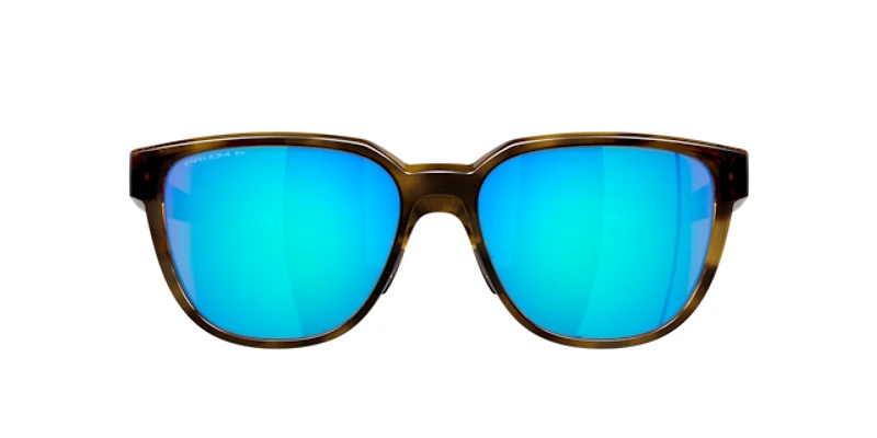 Oakley Man