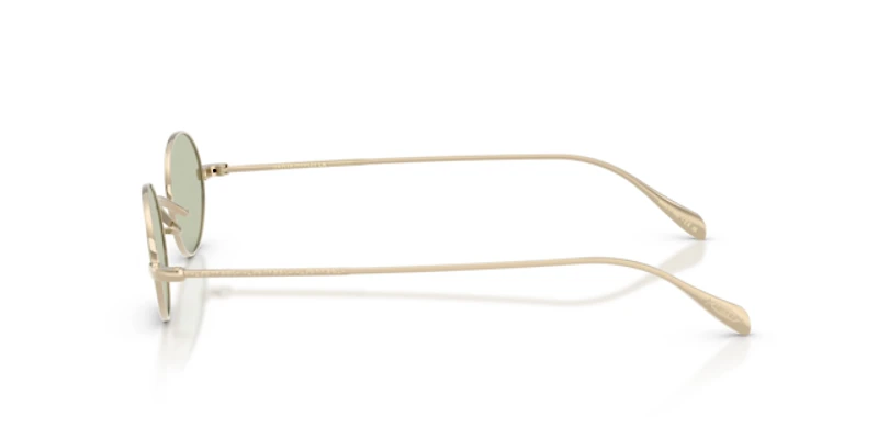 Oliver Peoples Man
