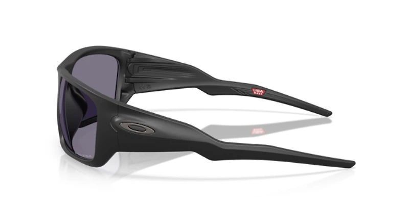 Oakley Man