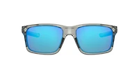 Oakley Man