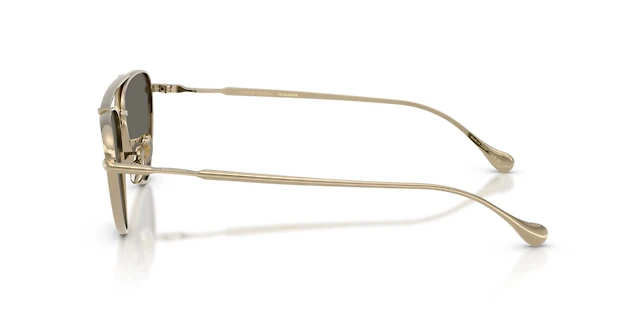 Oliver Peoples Woman