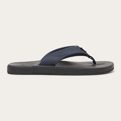 Oakley Men's Ventura Flip Flop Size: