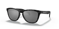 Oakley Men's Frogskins™ (low Bridge Fit) Sunglasses