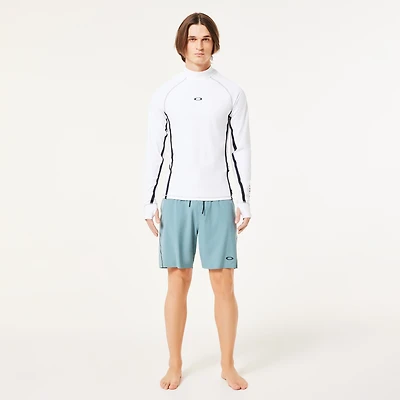 Oakley Men's Performance 19'' Boardshort Size: 34