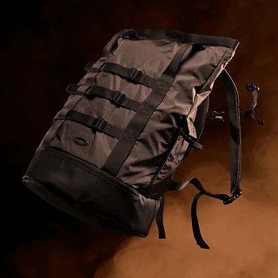Oakley Men's Jaylen Brown Reserve Utility Bag