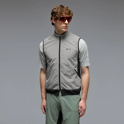 Oakley Men's Elements Alpha Vest Size: