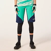 Oakley Women's W. Seeker Airline Short Size: