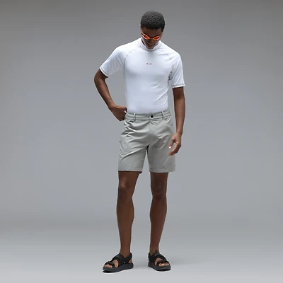 Oakley Men's Baseline Hybrid 18” Short Size: