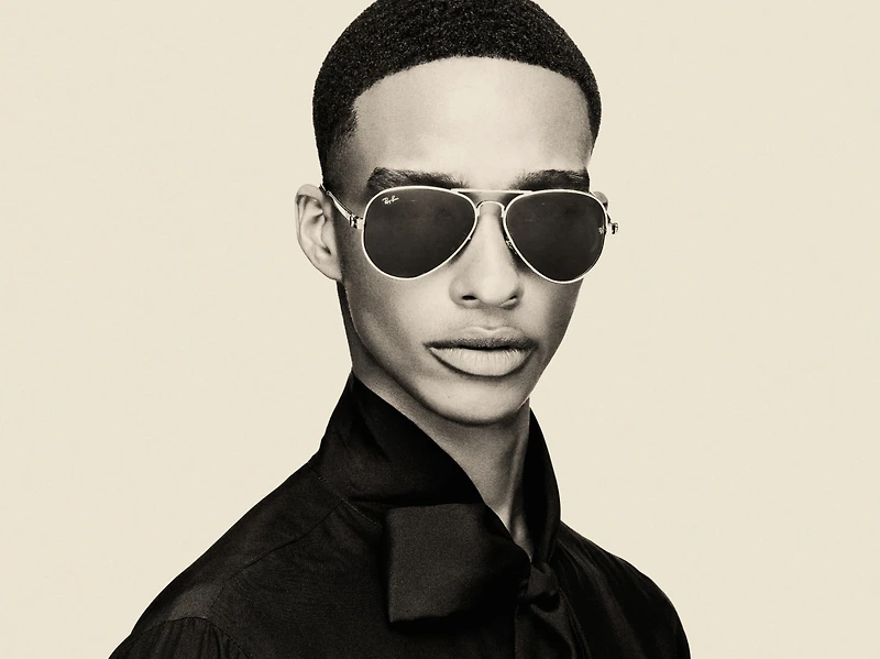 RB3925 Aviator Max