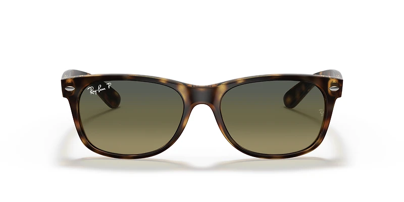 RB2132 New Wayfarer Classic