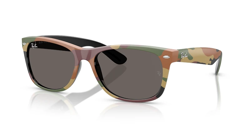 RB2132 New Wayfarer Classic