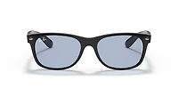 RB2132F New Wayfarer Classic