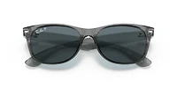 RB2132 New Wayfarer Classic