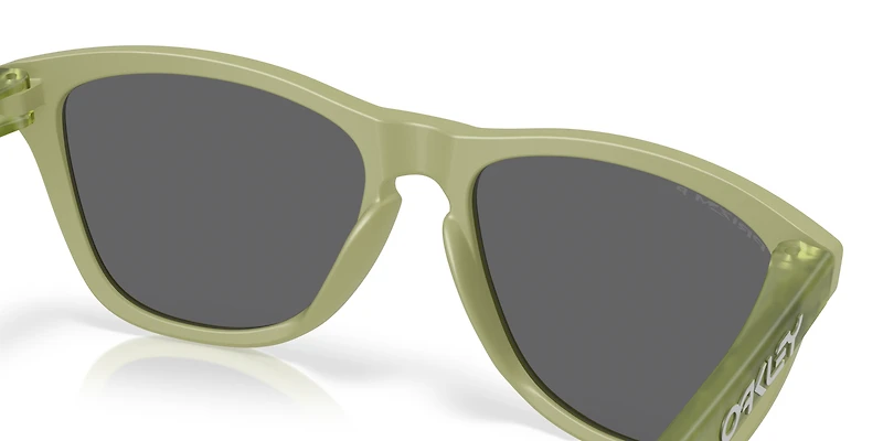 OO9013 Frogskins™