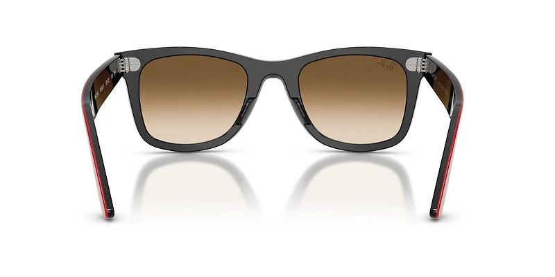 RB2240 Wayfarer Street Neat