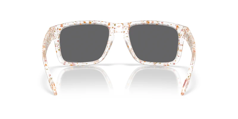 OO9102 Holbrook™ Terrazzo Collection