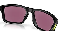 OO9102 Holbrook™ Court Collection