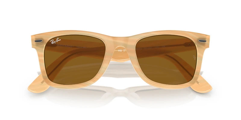 Original Wayfarer Change