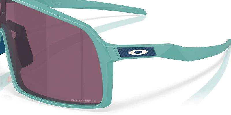 Sutro Pacific Trail Collection
