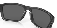 Holbrook™ XL