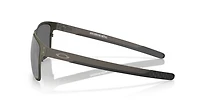 Holbrook™ Metal