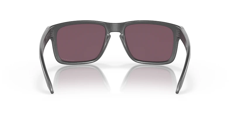 Holbrook™ Steel Collection