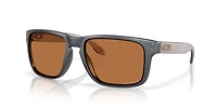 Holbrook™ XL Forge Collection