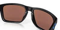 Holbrook™ XL