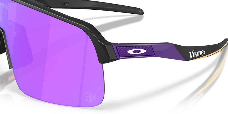 Minnesota Vikings Sutro Lite