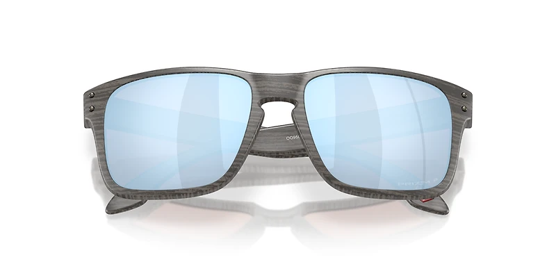Holbrook™ S