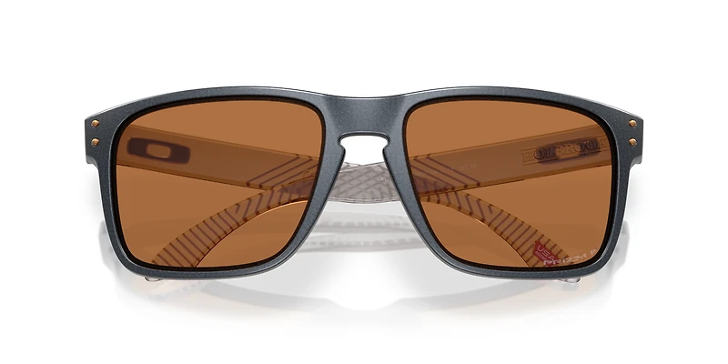 Holbrook™ XL Forge Collection